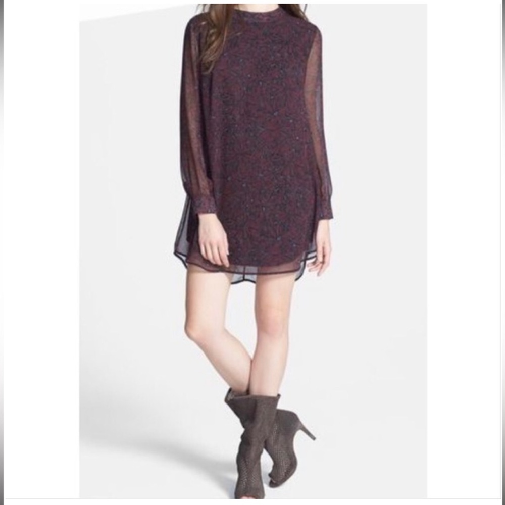 ASTR Burgundy Floral Back Cutout Shift Dress Long Sleeve EUC